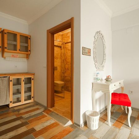 La Vida Otel Urla Exteriör bild