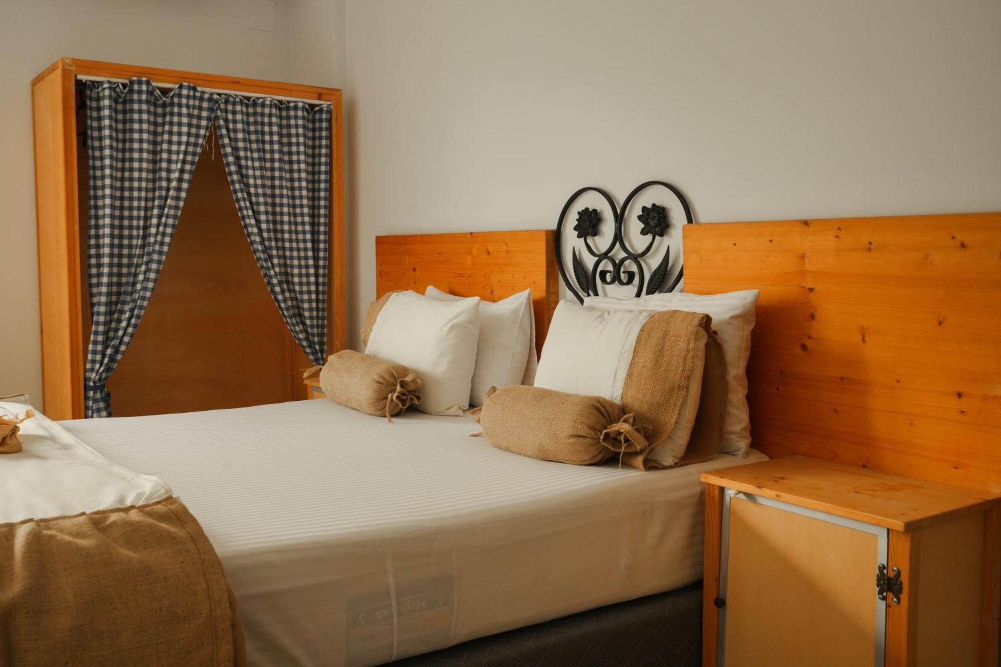 La Vida Otel Urla Exteriör bild