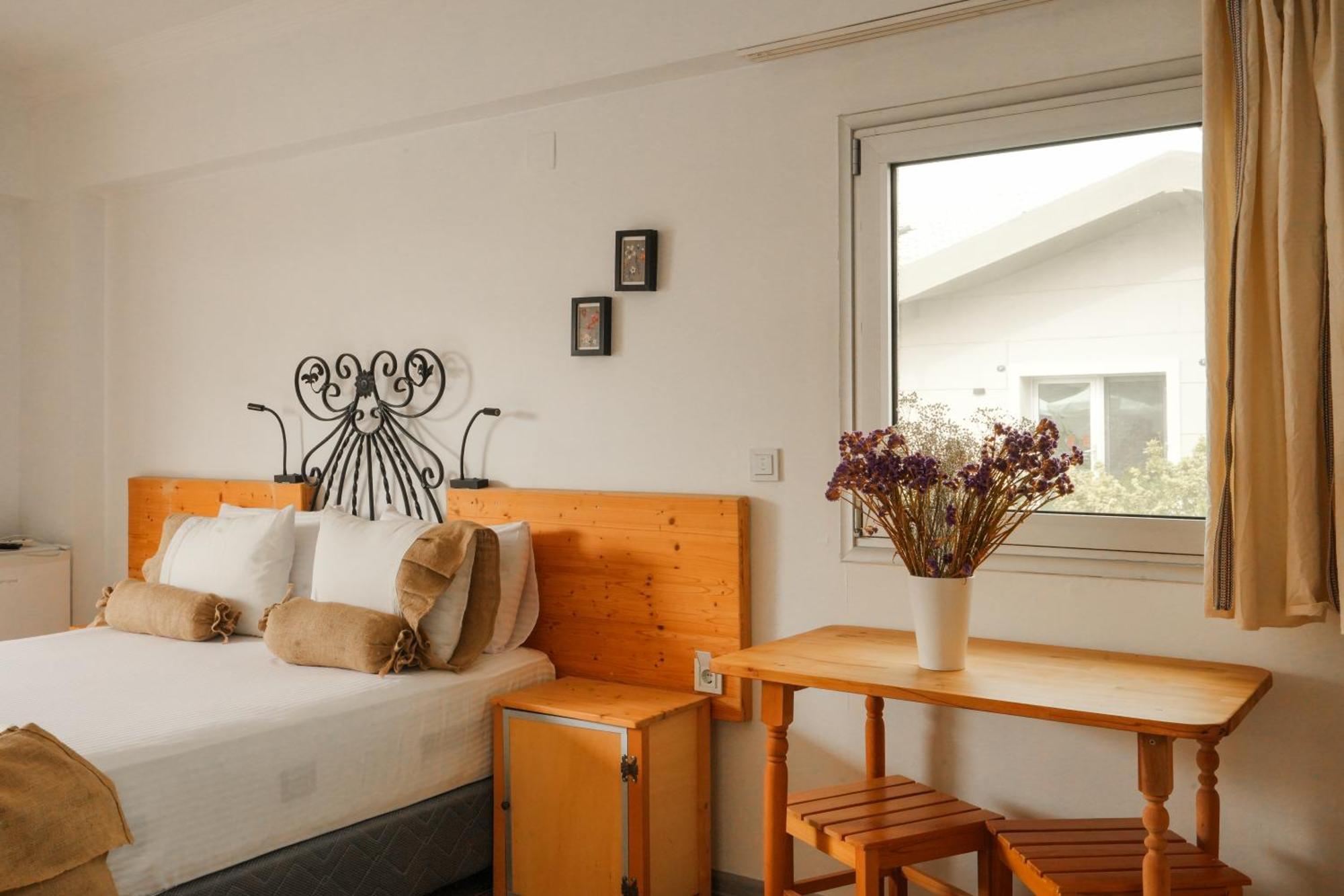 La Vida Otel Urla Exteriör bild