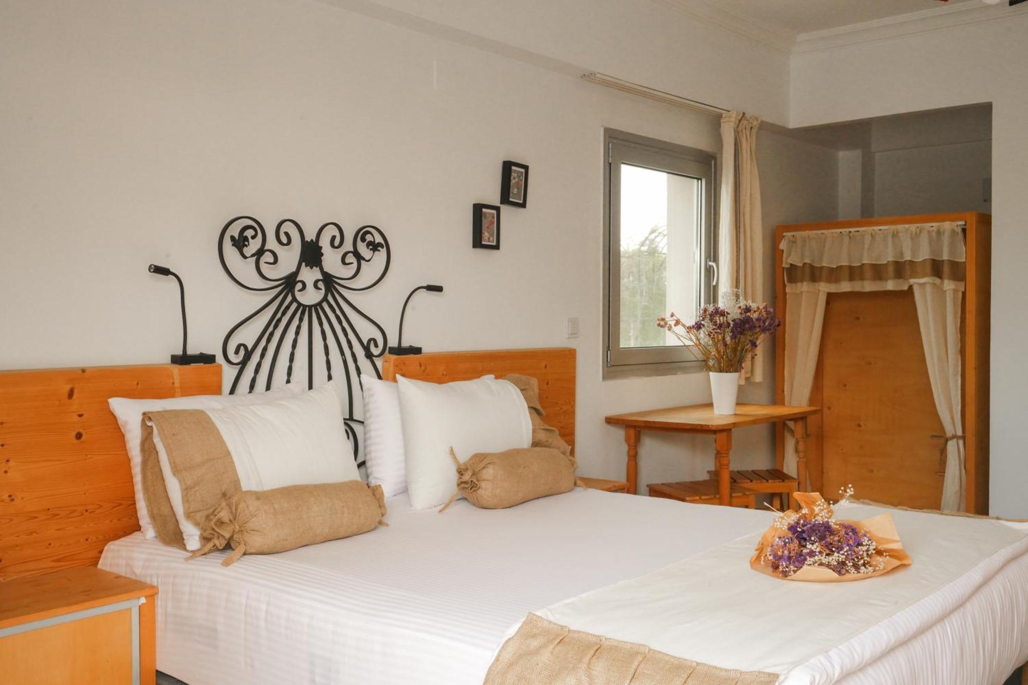 La Vida Otel Urla Exteriör bild