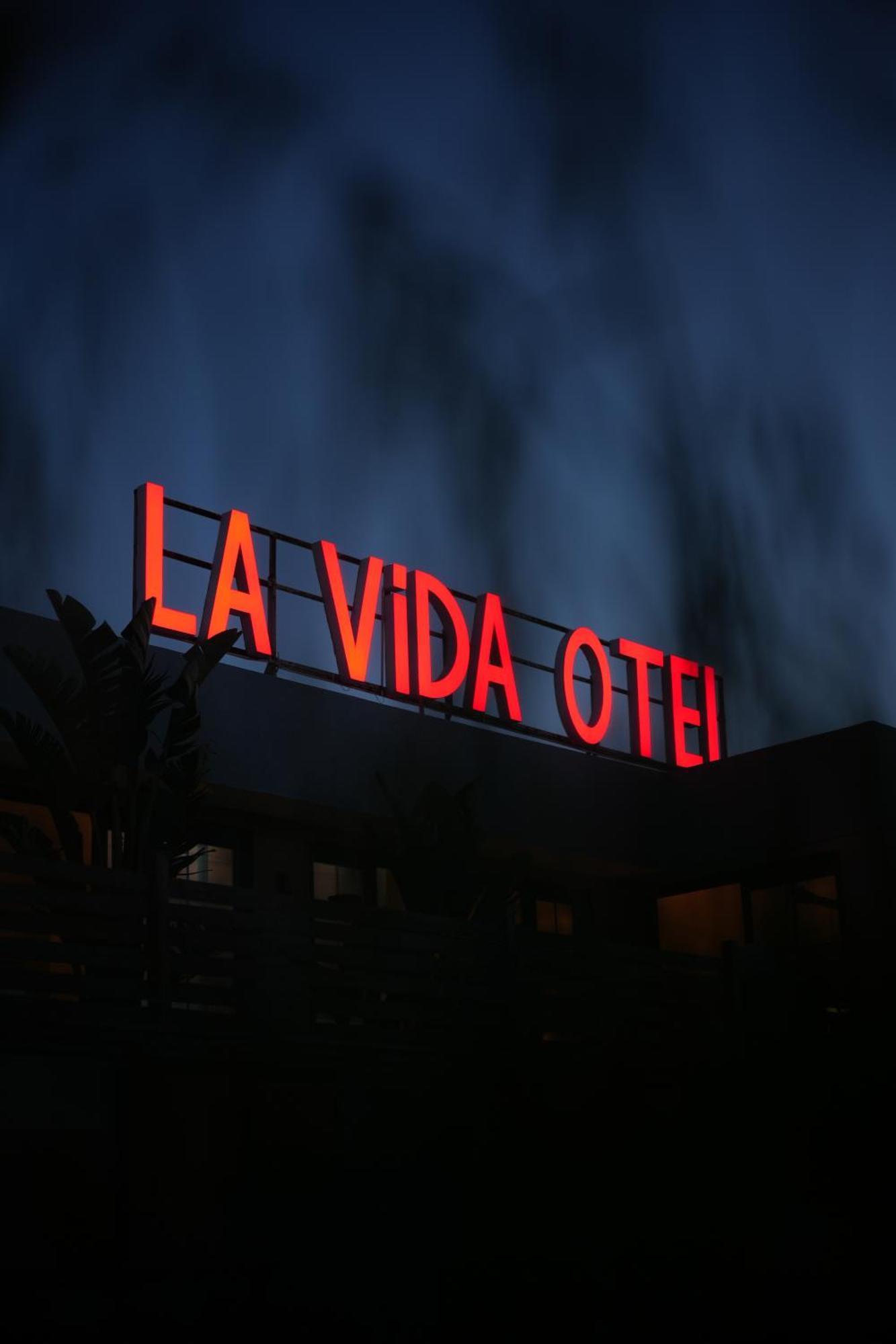 La Vida Otel Urla Exteriör bild