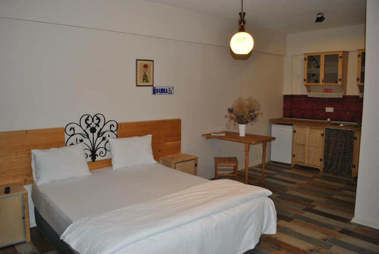 La Vida Otel Urla Exteriör bild